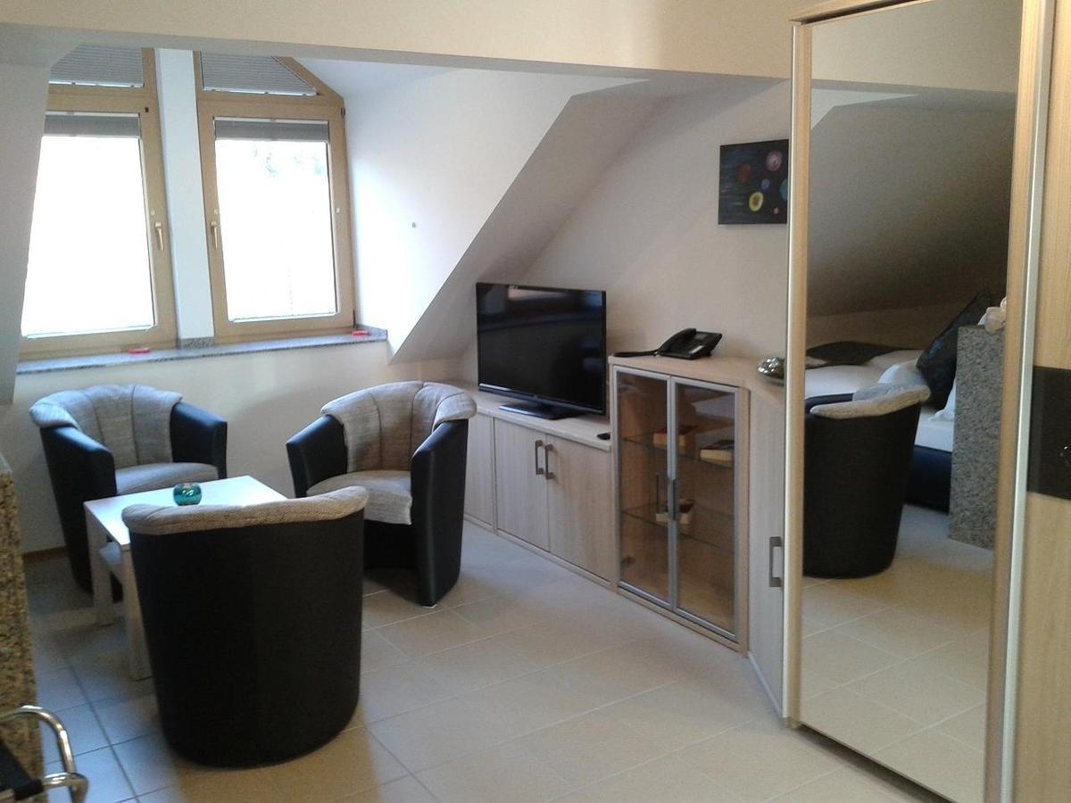 Dzt-Schwarzwaldhotel Garni Unterkirnach Room photo
